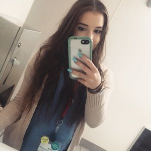 Meet your Posher, Gina